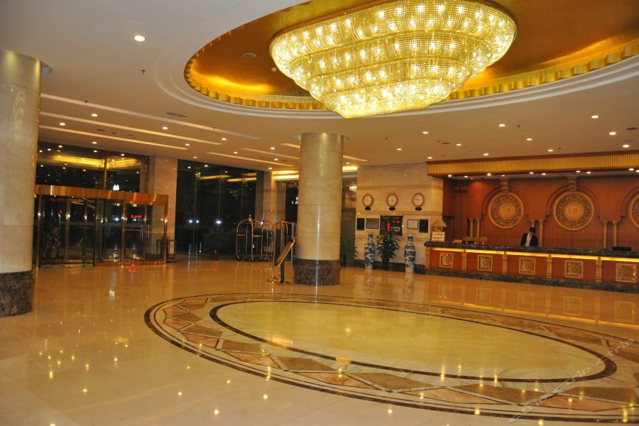 Qin Huang Dao Grand Hotel Qinhuangdao Exterior photo